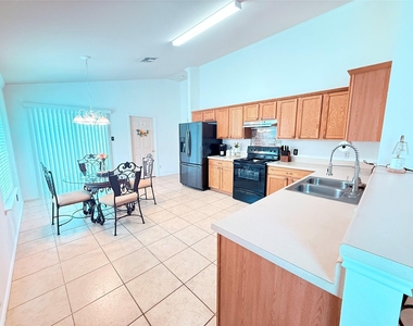 13330 James Monroe St - Photo Thumbnail 10