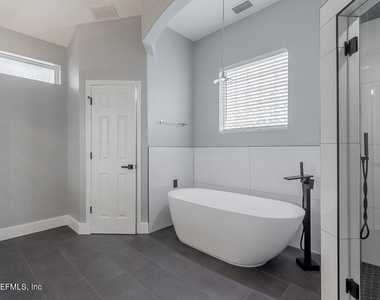 1770 Victoria Chase Court - Photo Thumbnail 56