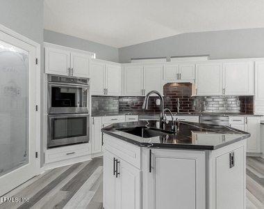 1770 Victoria Chase Court - Photo Thumbnail 73
