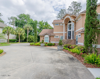 1770 Victoria Chase Court - Photo Thumbnail 39