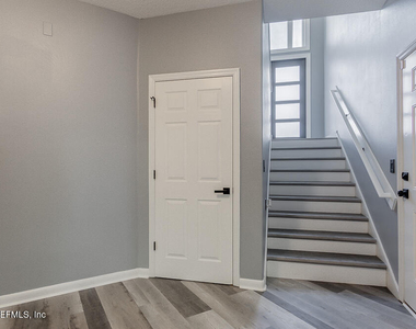 1770 Victoria Chase Court - Photo Thumbnail 84