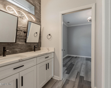 1770 Victoria Chase Court - Photo Thumbnail 105