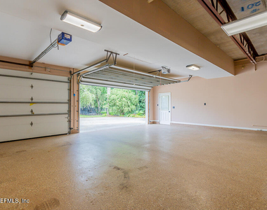 1770 Victoria Chase Court - Photo Thumbnail 31