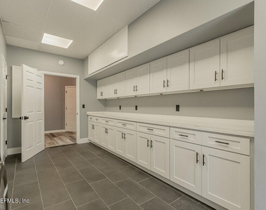 1770 Victoria Chase Court - Photo Thumbnail 87