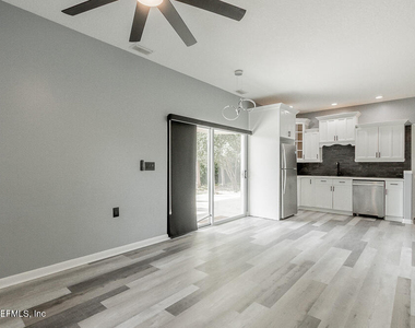 1770 Victoria Chase Court - Photo Thumbnail 95