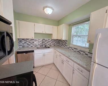 227 Kettering Court - Photo Thumbnail 7