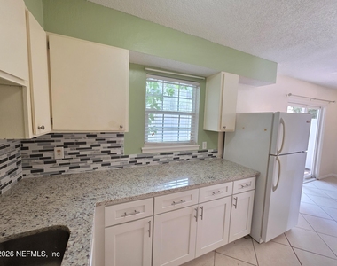 227 Kettering Court - Photo Thumbnail 10