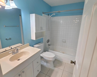 227 Kettering Court - Photo Thumbnail 21