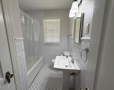 4743 Kerle Street - Photo Thumbnail 18