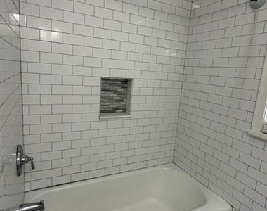 4743 Kerle Street - Photo Thumbnail 6