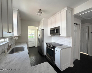 4743 Kerle Street - Photo Thumbnail 17