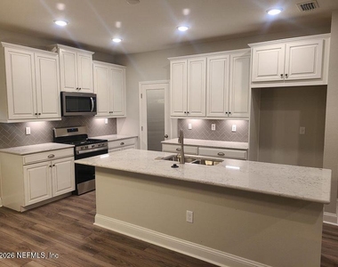 25 Roycroft Place - Photo Thumbnail 13