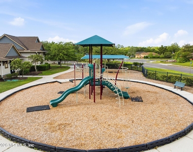 136 Brookfall Drive - Photo Thumbnail 29