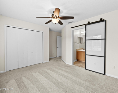 136 Brookfall Drive - Photo Thumbnail 14