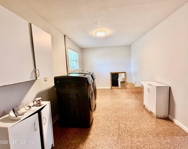 568 San Pablo Road N - Photo Thumbnail 9