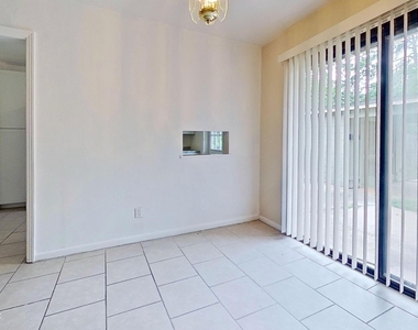 7104 Waikiki Road - Photo Thumbnail 7