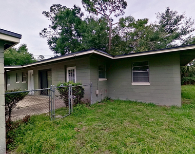 7104 Waikiki Road - Photo Thumbnail 15
