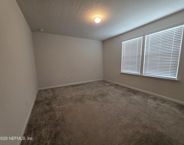 4537 Pine Ridge Parkway - Photo Thumbnail 12