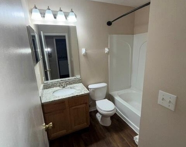 255 Beech Brook Street - Photo Thumbnail 12