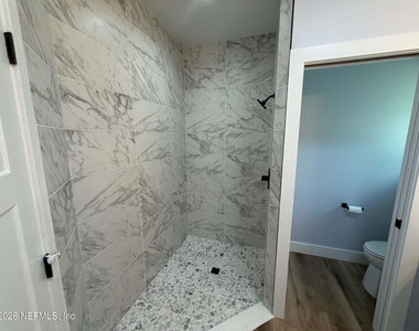 971 Irma Way - Photo Thumbnail 15