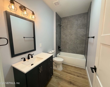 971 Irma Way - Photo Thumbnail 20
