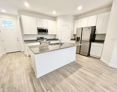 117 Ridge Lake Road - Photo Thumbnail 3