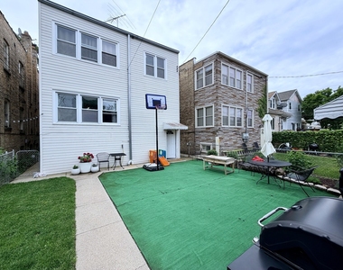 6302 W Holbrook Street - Photo Thumbnail 10