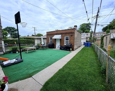 6302 W Holbrook Street - Photo Thumbnail 12