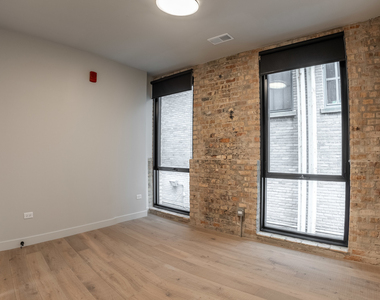 1706 Sherman Avenue - Photo Thumbnail 5