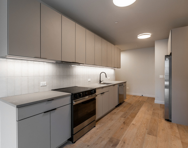 1706 Sherman Avenue - Photo Thumbnail 2