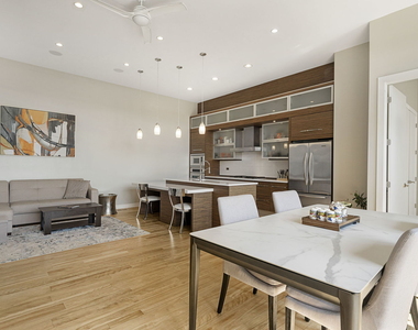 2408 W Rice Street - Photo Thumbnail 11