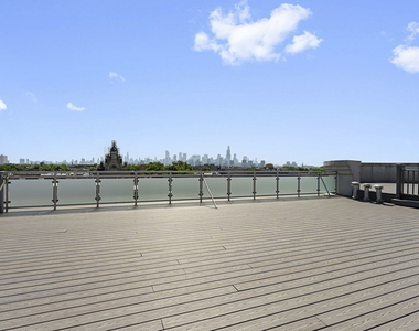 2408 W Rice Street - Photo Thumbnail 26