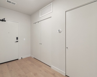 1706 Sherman Avenue - Photo Thumbnail 12