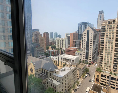 30 E Huron Street - Photo Thumbnail 11