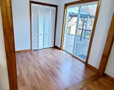 4517 Parkway Avenue - Photo Thumbnail 6