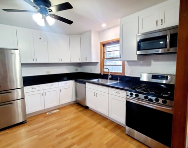 4517 Parkway Avenue - Photo Thumbnail 8