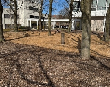 601 E 32nd Street - Photo Thumbnail 34