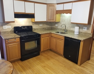 5226 W Hutchinson Street - Photo Thumbnail 7