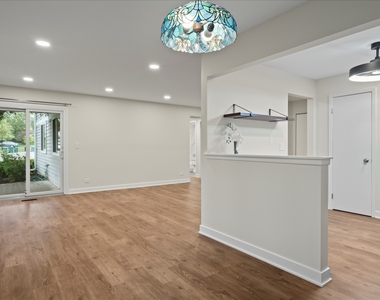 251 Appletree Court - Photo Thumbnail 6