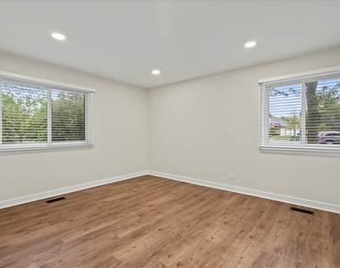 251 Appletree Court - Photo Thumbnail 11