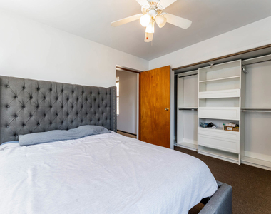 3625 S Emerald Avenue - Photo Thumbnail 6