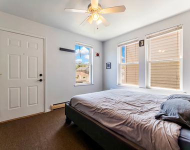 3625 S Emerald Avenue - Photo Thumbnail 5