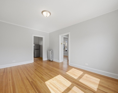 2714 N Spaulding Street - Photo Thumbnail 8