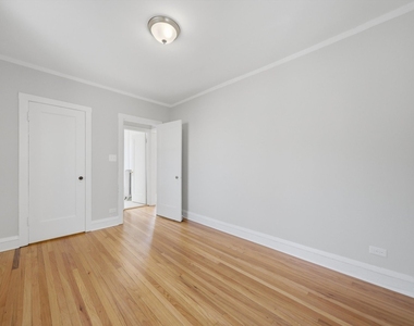 2714 N Spaulding Street - Photo Thumbnail 5