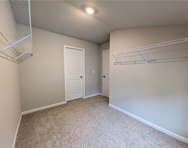 3660 Salvia Drive - Photo Thumbnail 10
