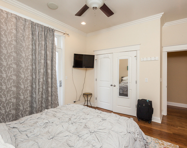 2730 N Lincoln Avenue - Photo Thumbnail 15