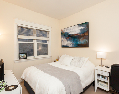 2730 N Lincoln Avenue - Photo Thumbnail 10