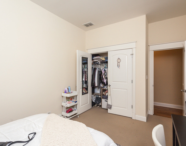 2730 N Lincoln Avenue - Photo Thumbnail 13