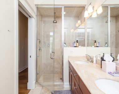 2730 N Lincoln Avenue - Photo Thumbnail 16