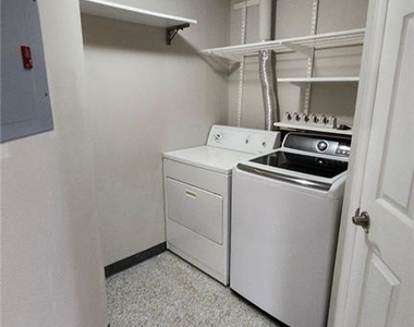 199 14th Street Ne - Photo Thumbnail 16